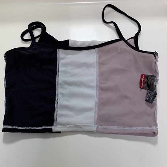 Pink, white, and black crop top. Never worn. - Picture 6 of 7
